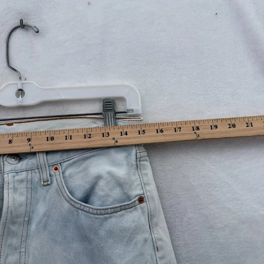 Vintage Levis 501 Jeans Men 31x32 Blue Stone Wash Straight Leg Button Fly 90s